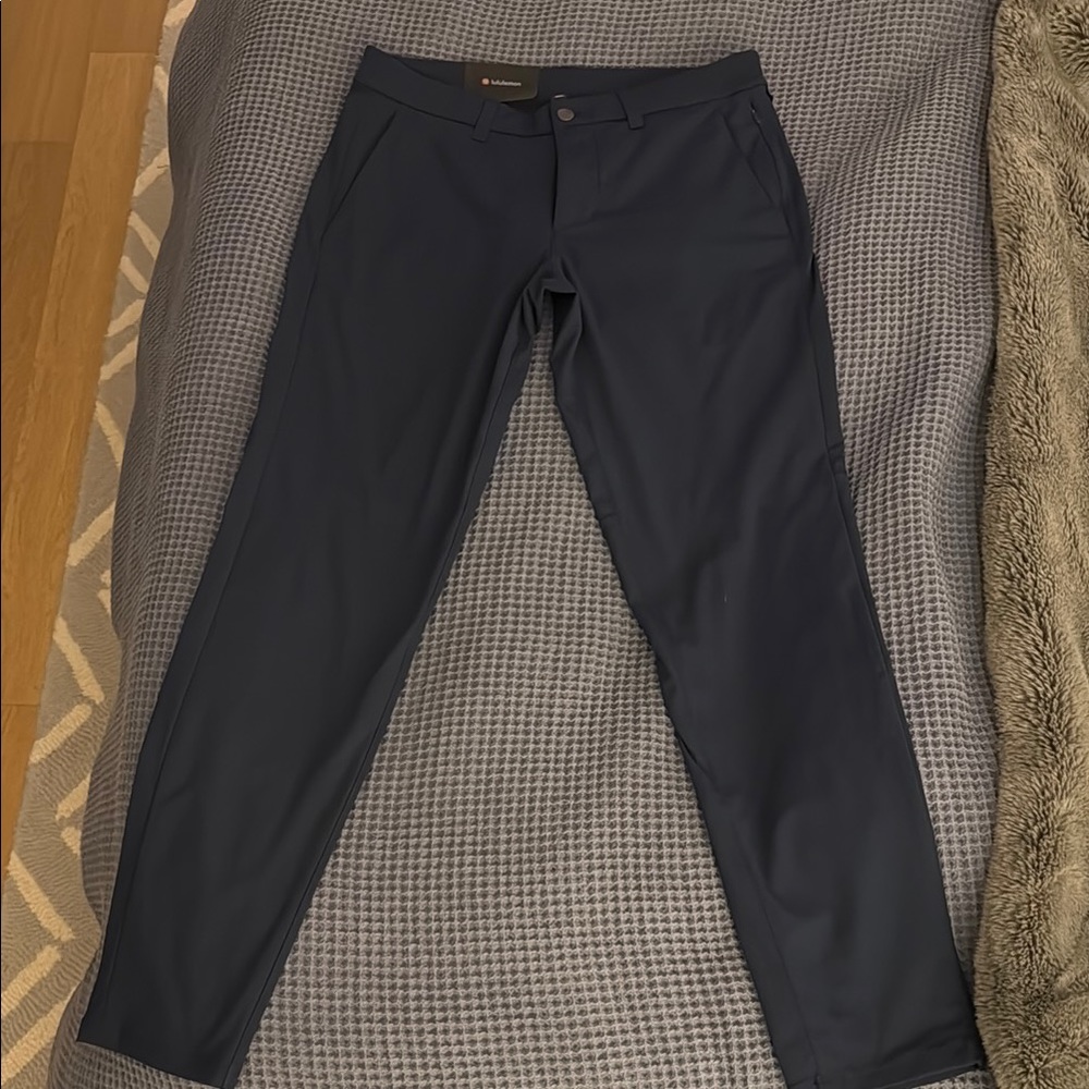 Men's lulu lemon commission pant slim NWT 32” x 32”